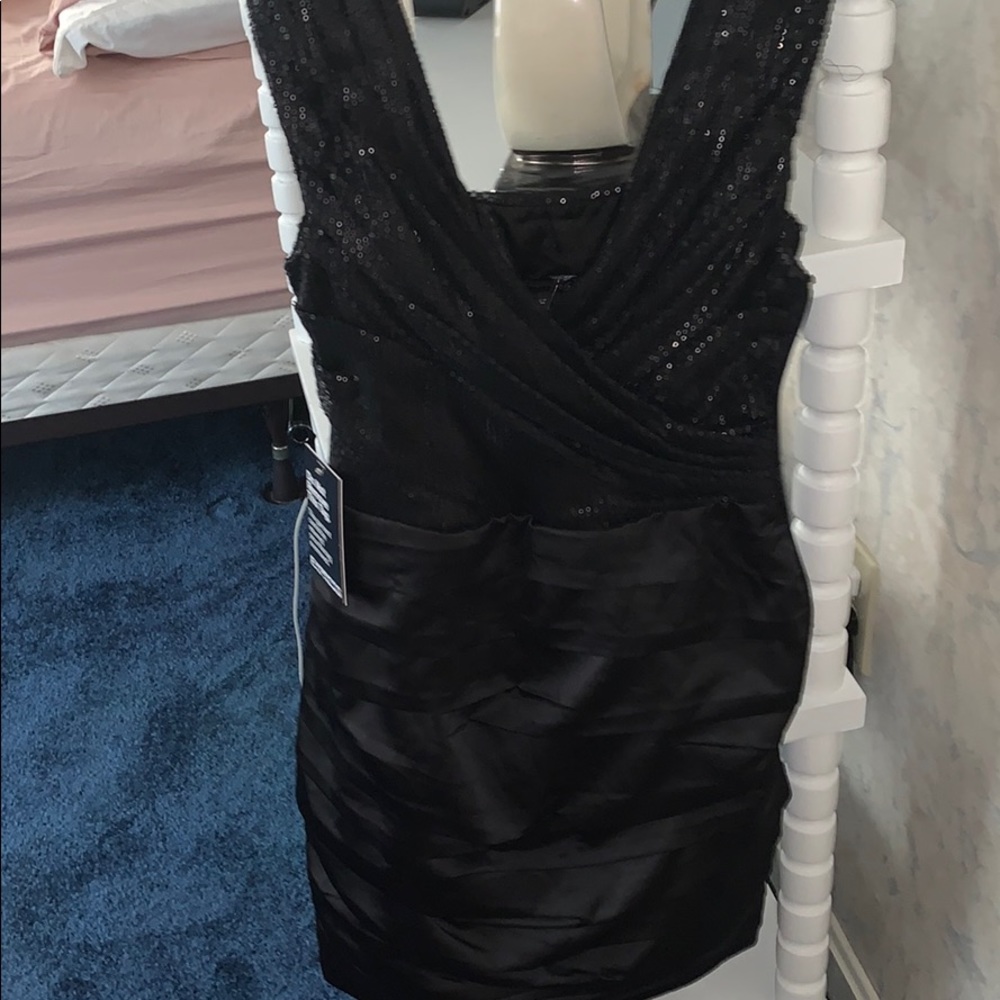 Express size 0 never worn dress